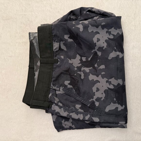 G.H. Bass & Co. Men's Fishing Shorts - Picture 7 of 7